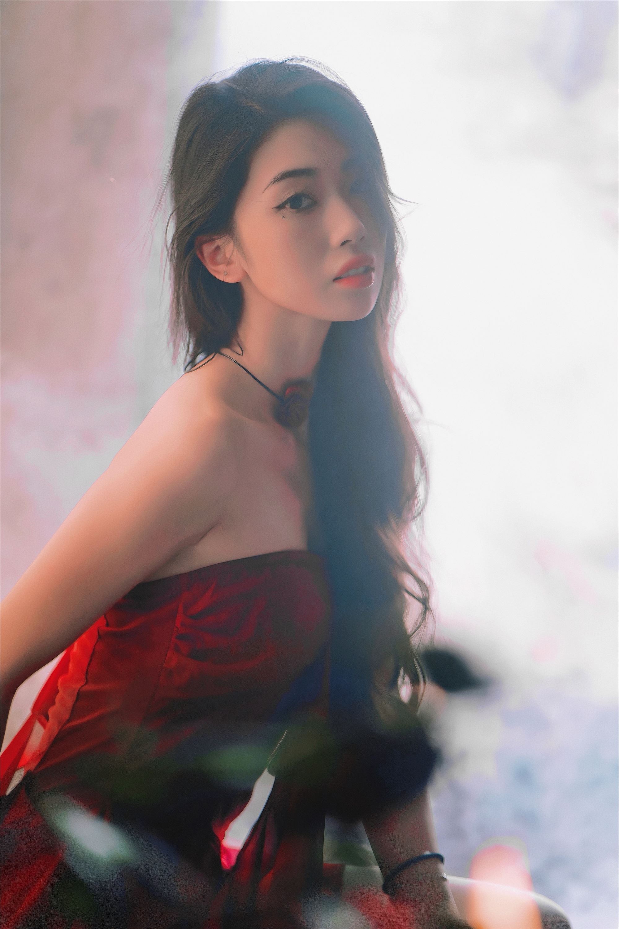 YITUYU艺图语 2025.01.15 魅力火玫瑰，少女璀璨之光 Liya